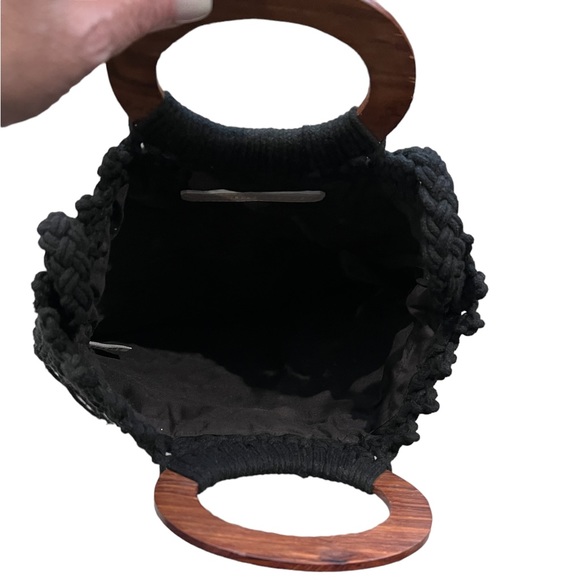 Macrame Danielle Nicole Handbag Black Woven Purse - Picture 9 of 15